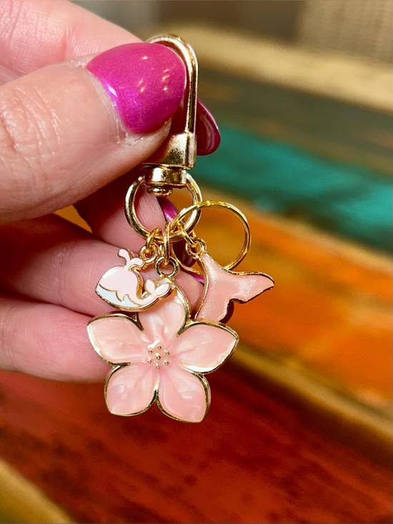 Unbranded Accessories - Mini Pink Enamel Coastal & Floral Keychain Charm